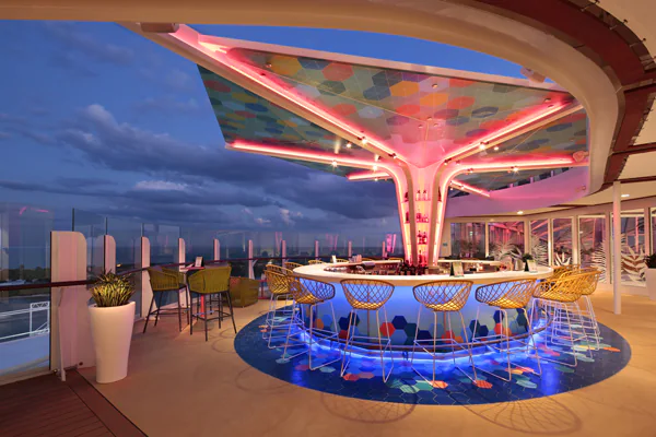 Wonder Of The Seas: Бар The Vue